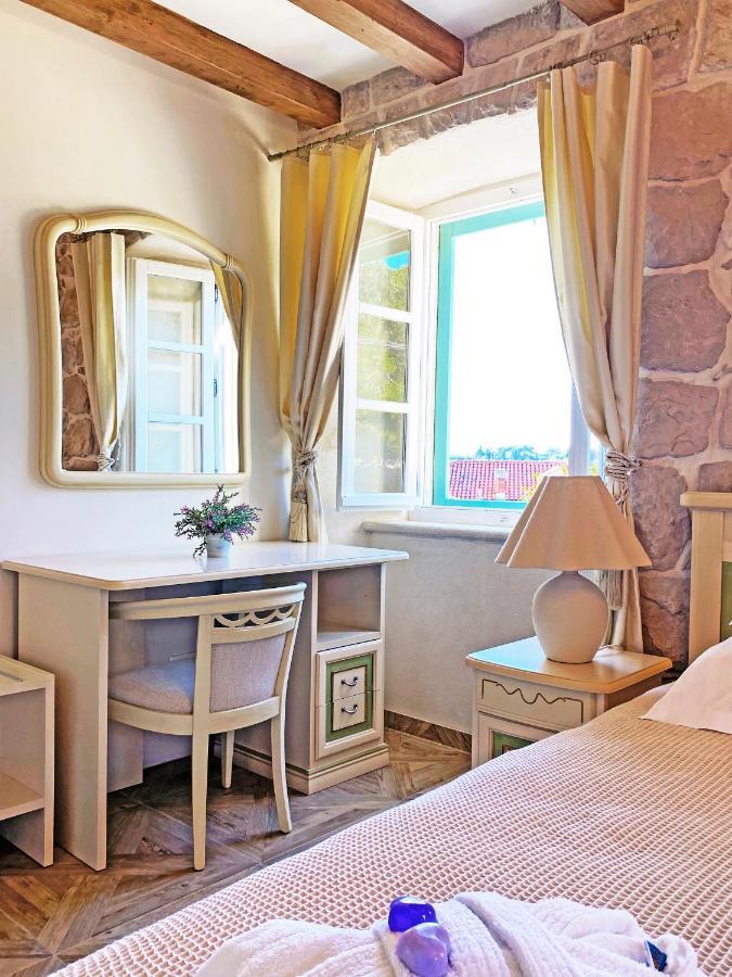 Villaer Princess Captislava